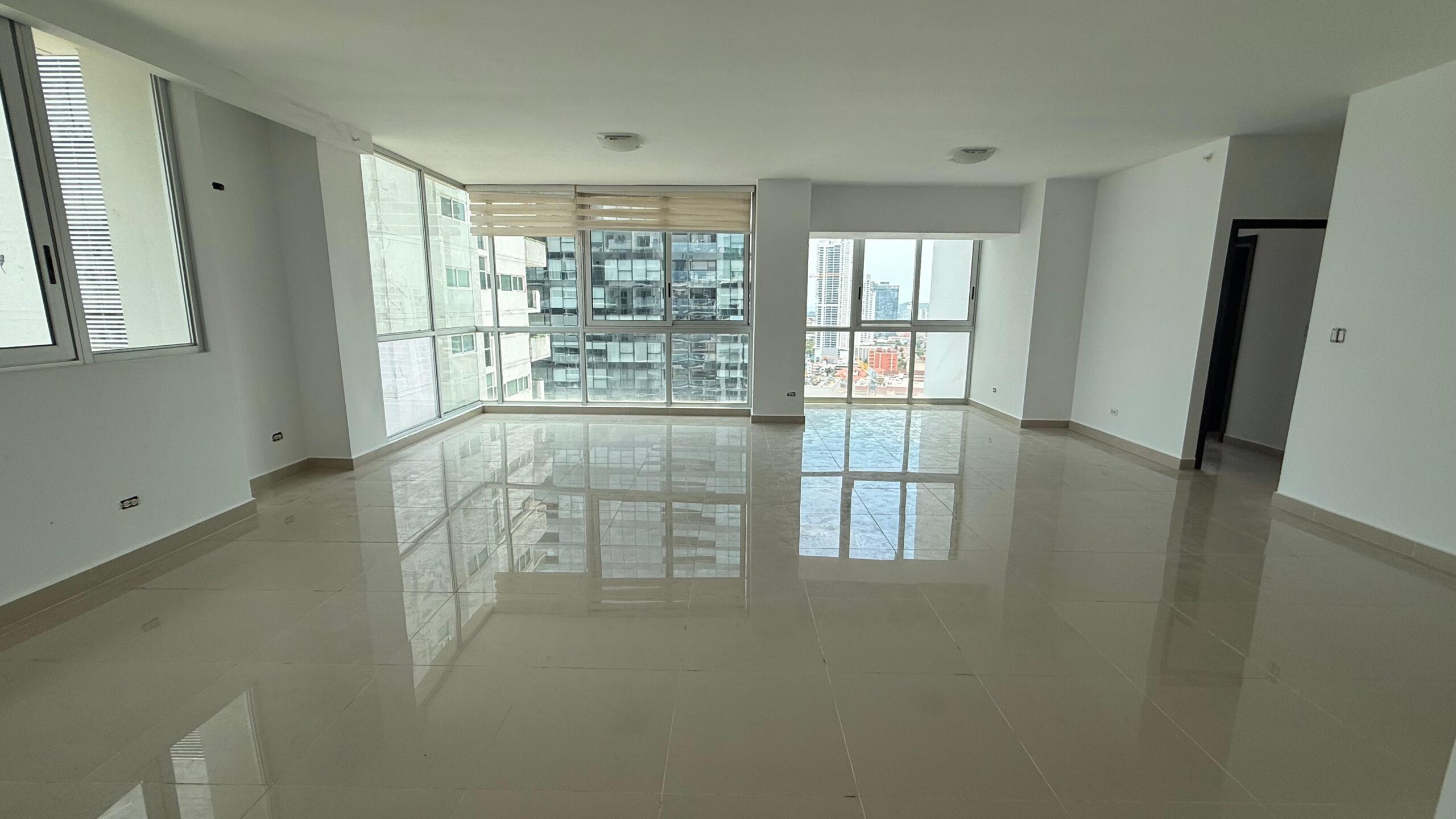 PH Belview, Apartamento en Venta en Plaza Edison (DD448)