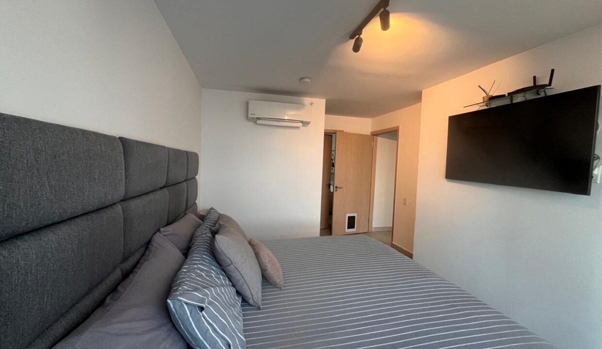 DD568 7